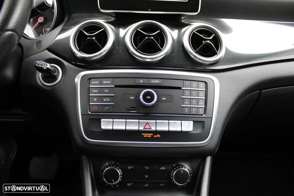 Mercedes-Benz CLA 180 d Shooting Brake Aut. - 23