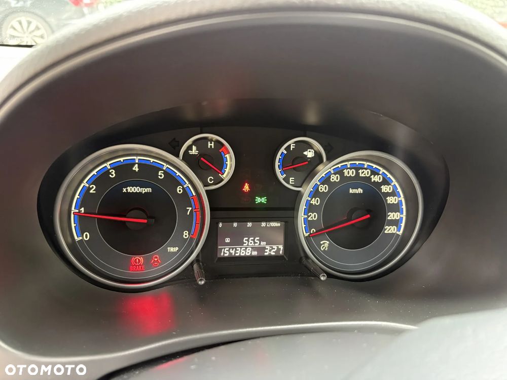 Suzuki SX4 1.6 Premium - 18