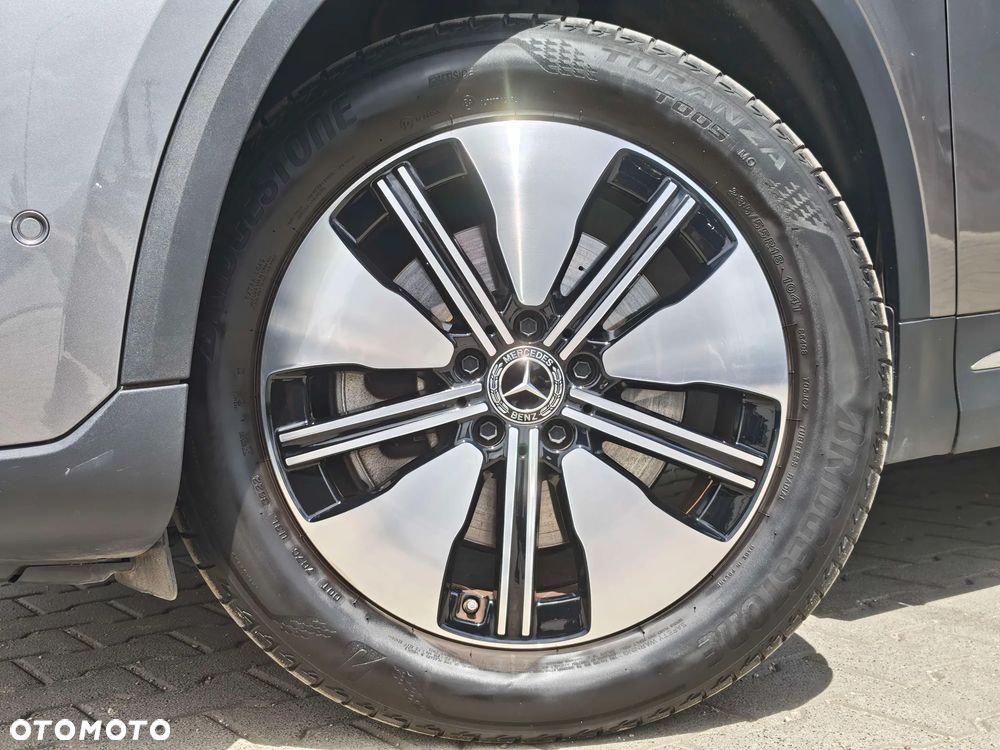 Mercedes-Benz EQA 250 66.5kWh Electric Art - 24