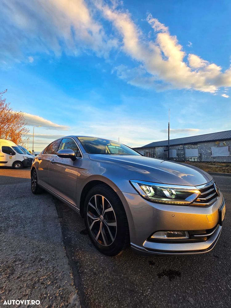 Volkswagen Passat 2.0 TDI DSG Comfortline - 5