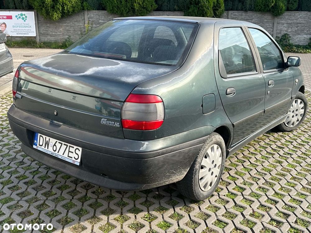Fiat Siena - 2