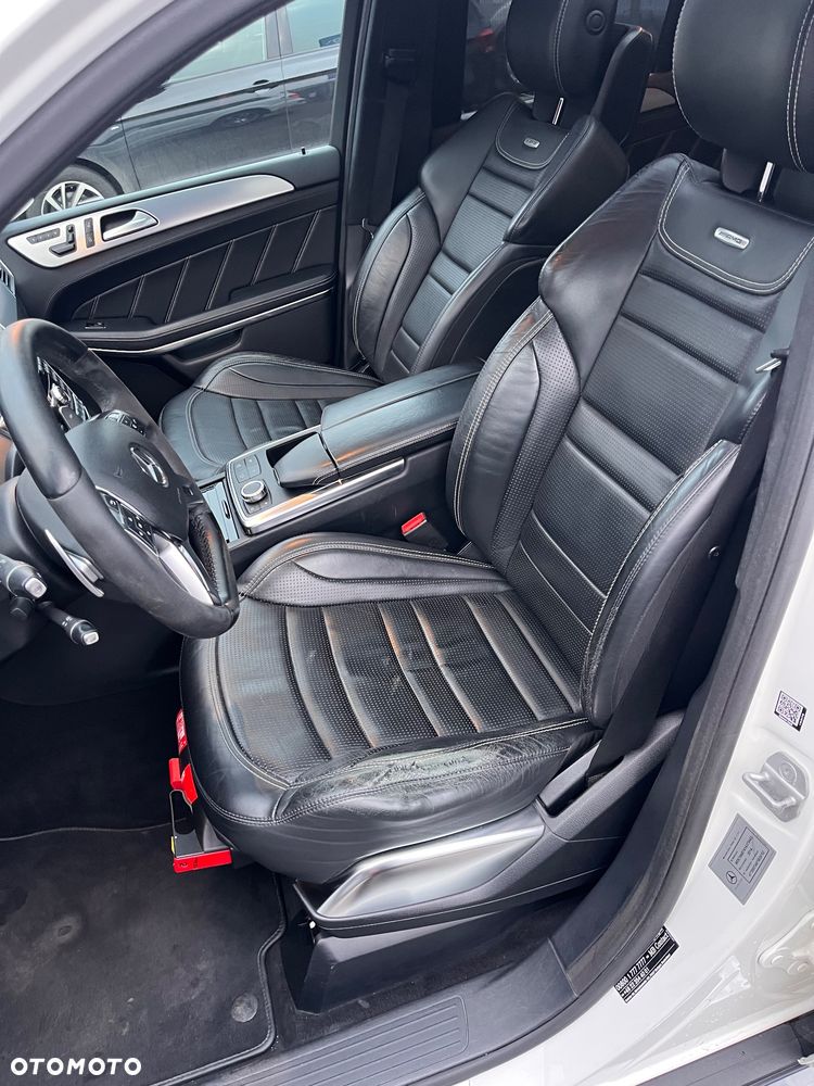Mercedes-Benz GL - 14
