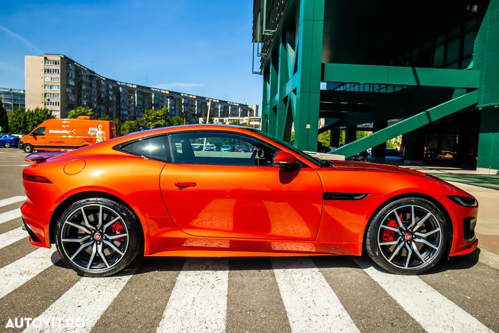 Jaguar F-Type - 5