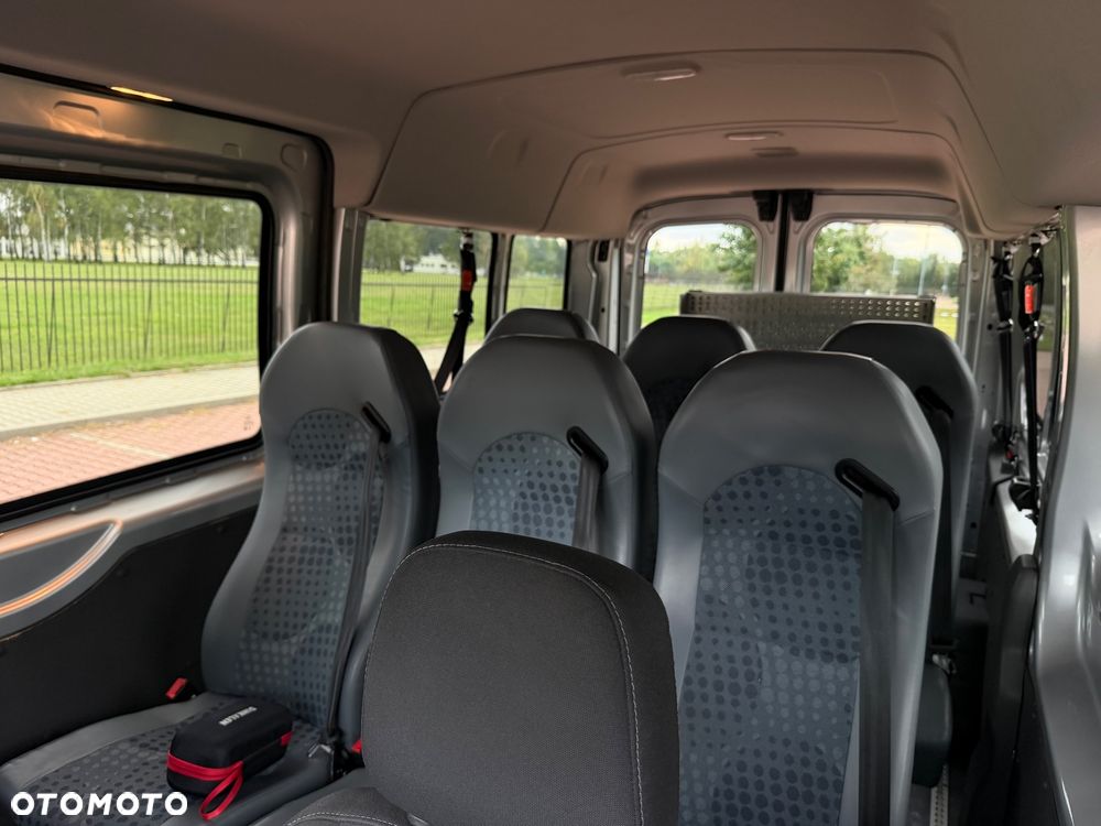 Ford Transit - 23