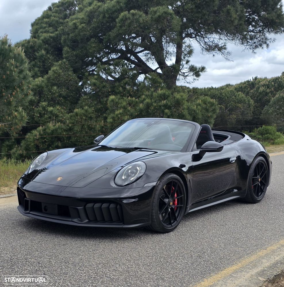 Porsche 911 (992) Carrera GTS - 10