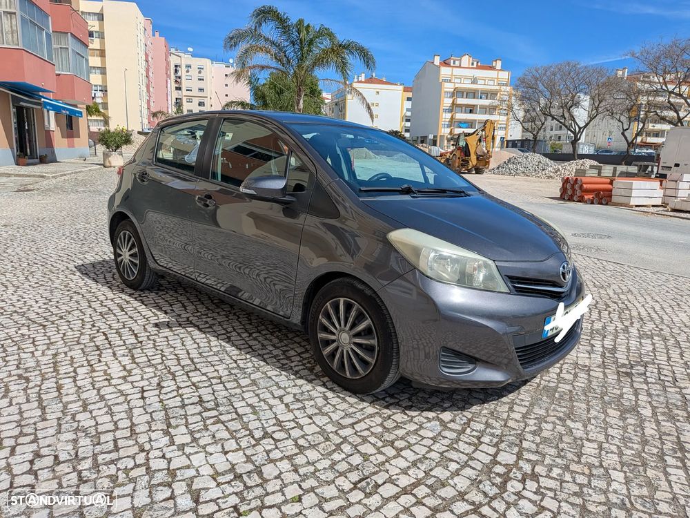 Toyota Yaris 1.4 D-4D ACtive - 1