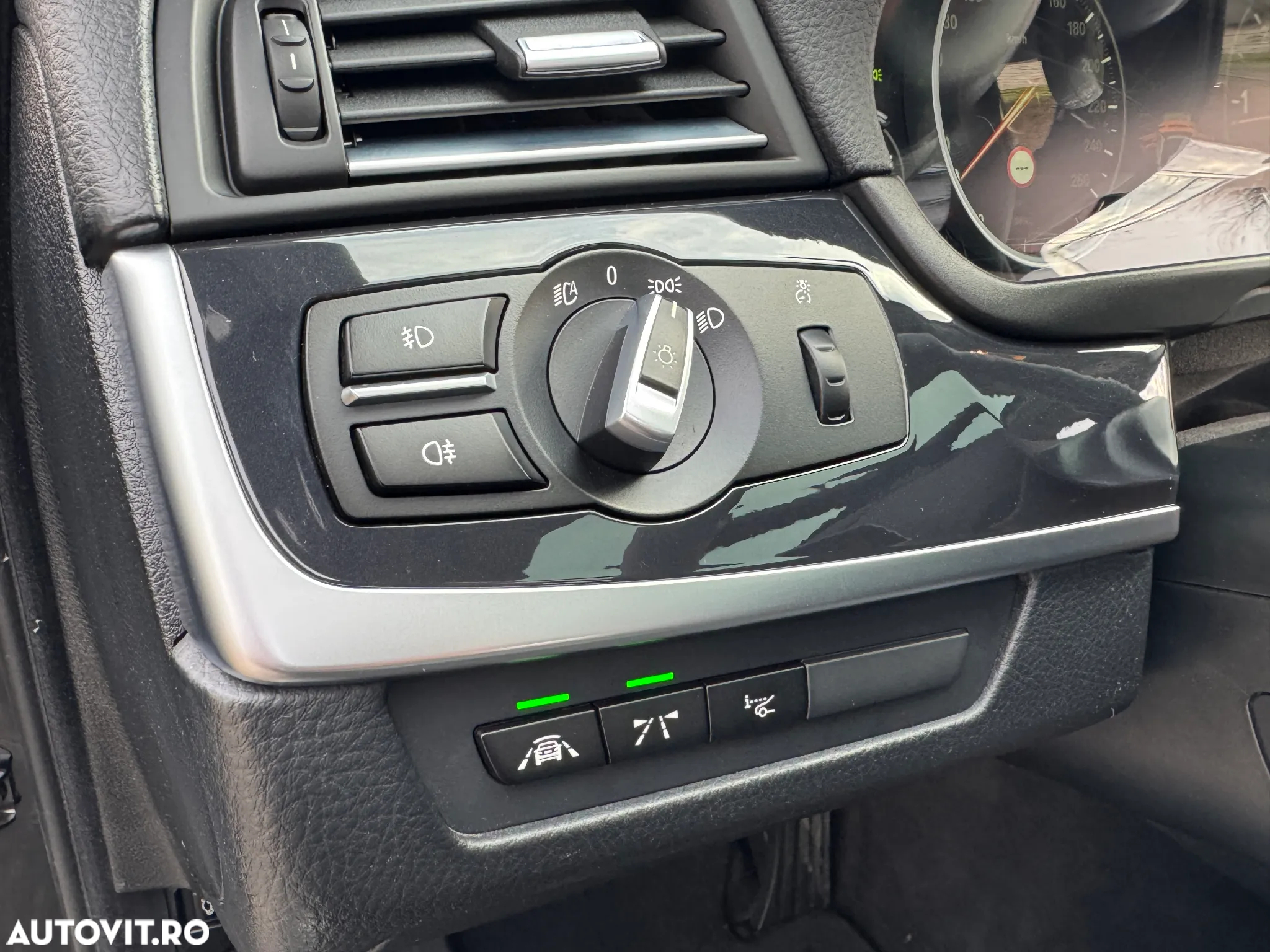 BMW Seria 5 525d Touring Aut. Luxury Line - 20