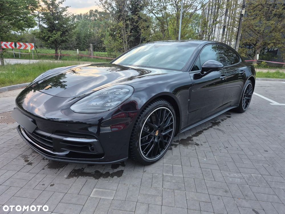 Porsche Panamera 4 - 7