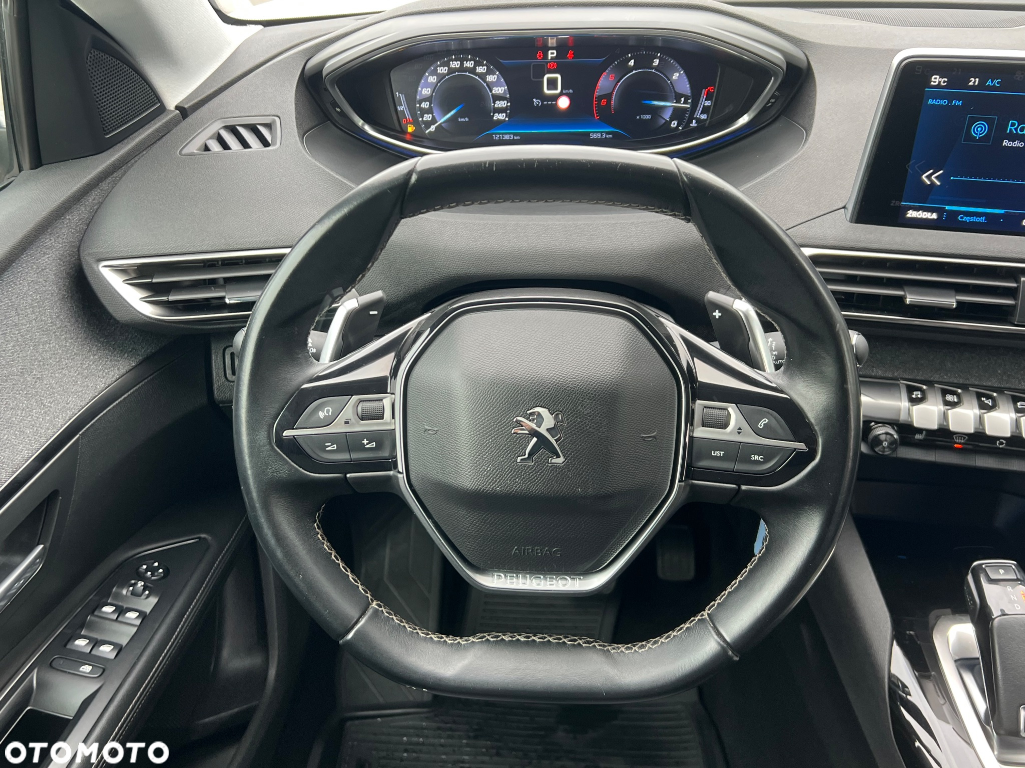 Peugeot 5008 1.5 BlueHDi Allure S&S EAT8 - 33