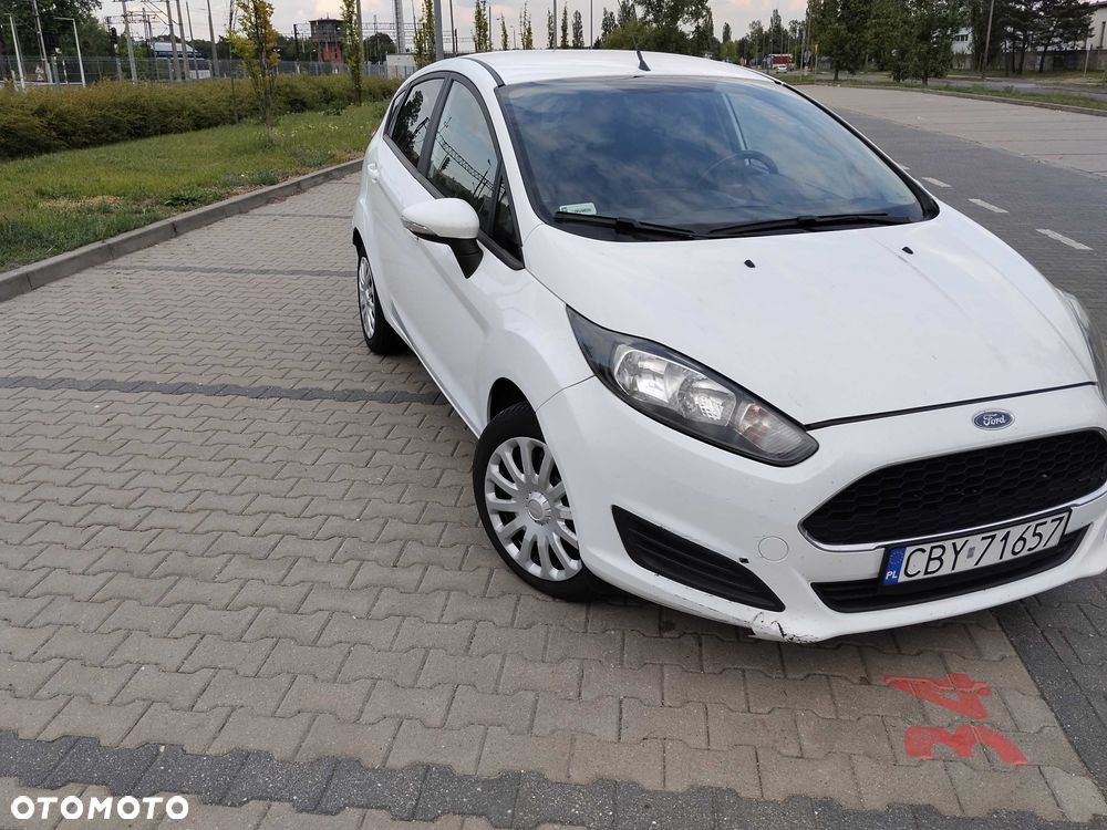 Ford Fiesta - 4
