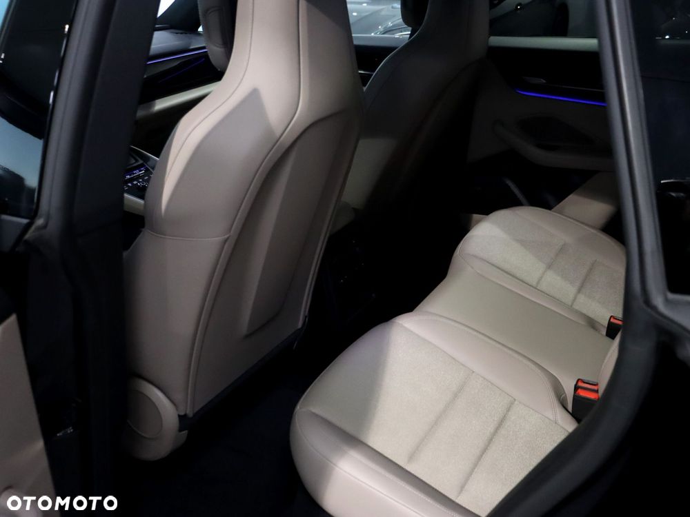 Porsche Macan 4 100kWh - 33