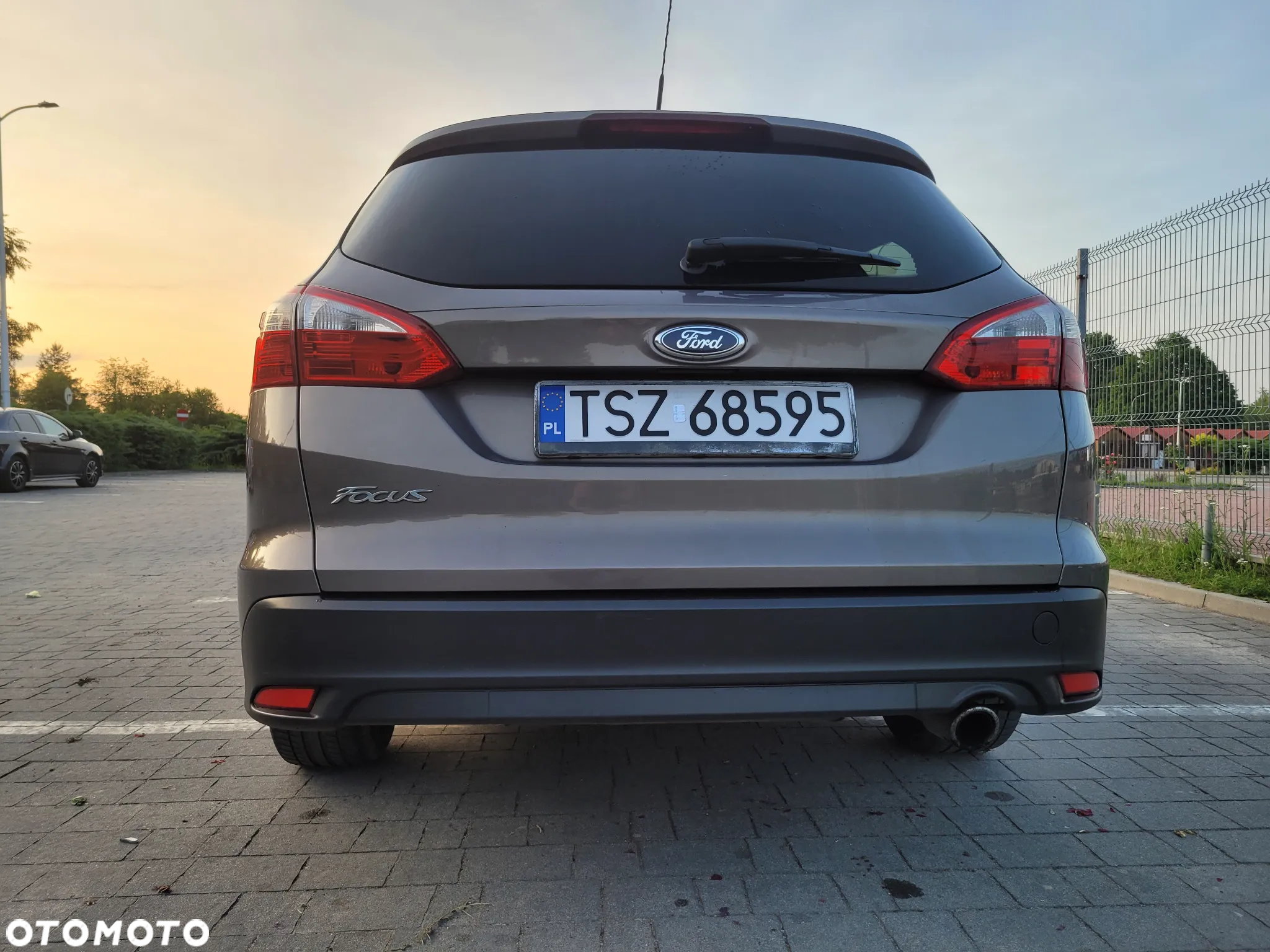Ford Focus - 24