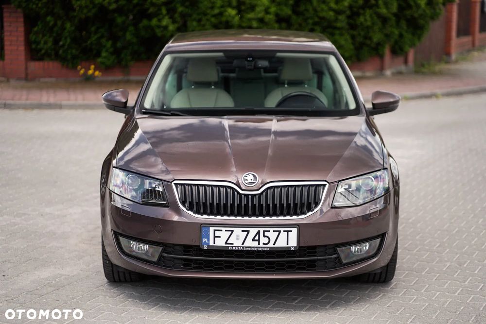 Skoda Octavia 1.8 TSI Elegance DSG - 13