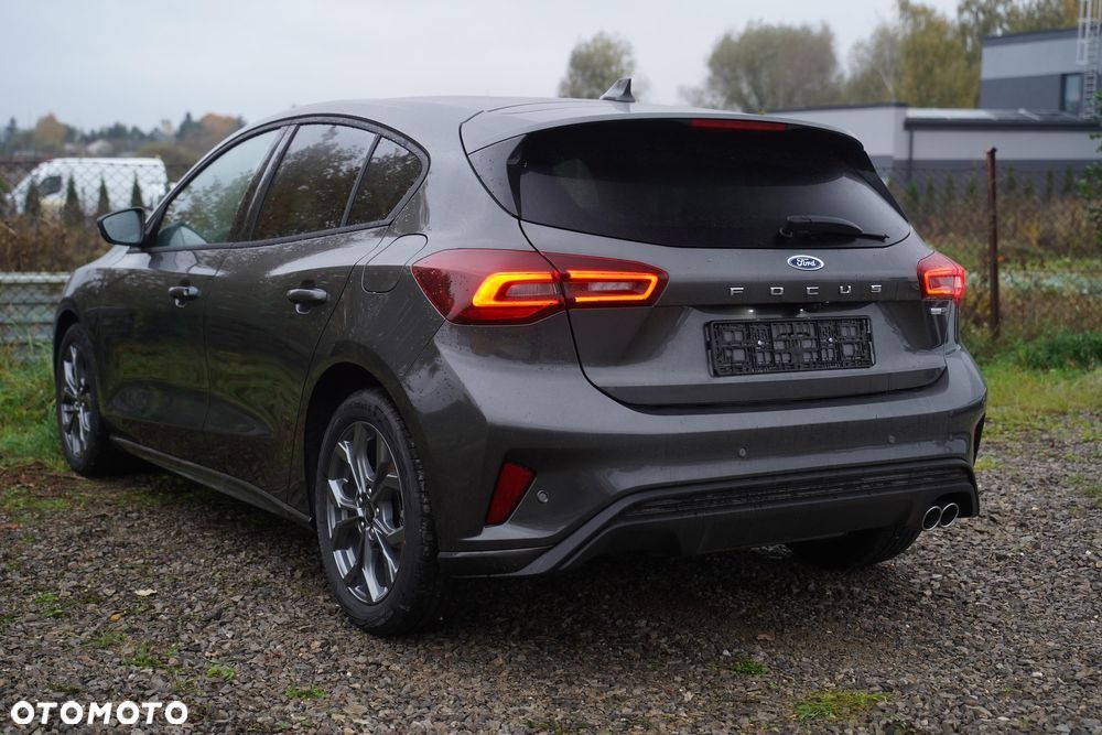 Ford Focus 1.0 EcoBoost mHEV ST-Line X - 6