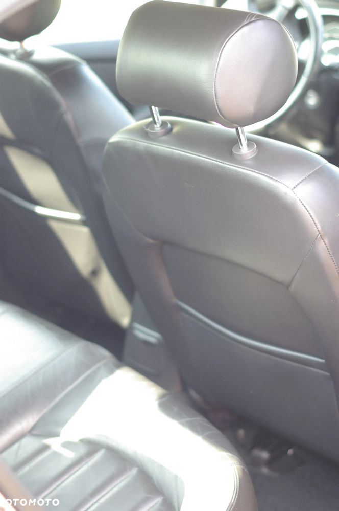 Jaguar X-Type 2.5 V6 4x4 - 8