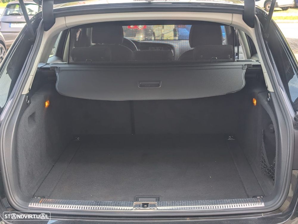 Audi A4 Avant 2.0 TDI Business Line Advance - 15