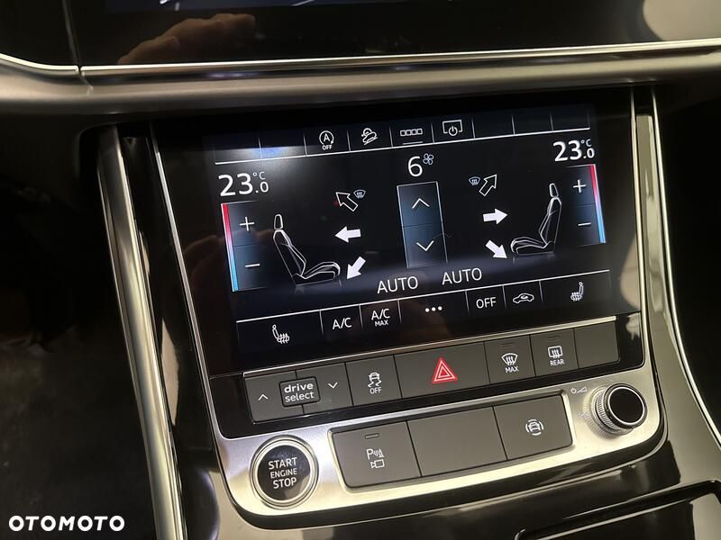 Audi Q7 - 16