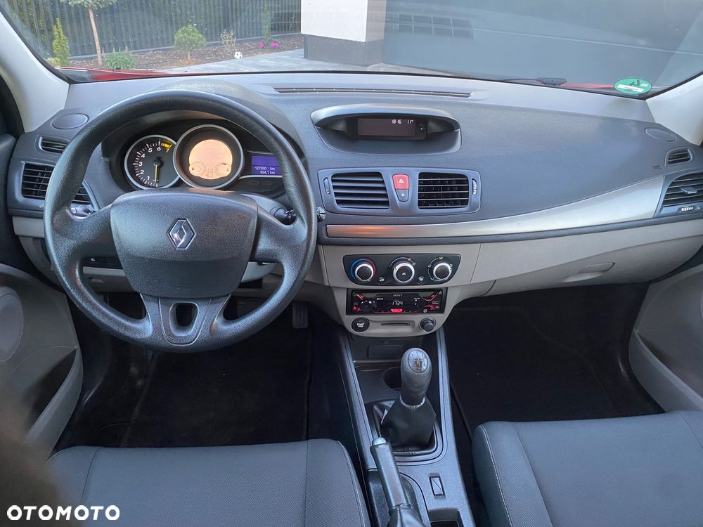 Renault Megane 1.6 16V Authentique - 9