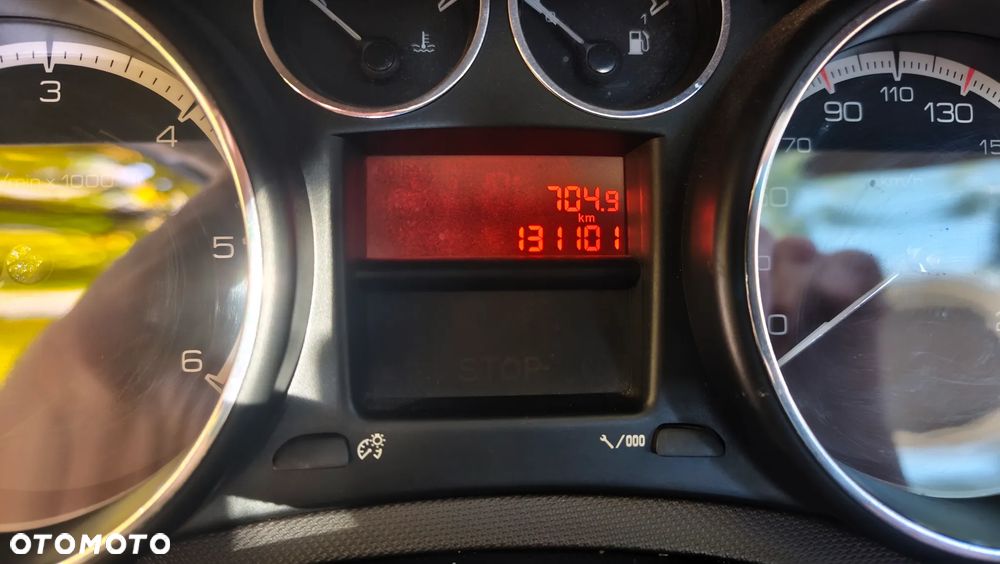 Peugeot 308 - 24