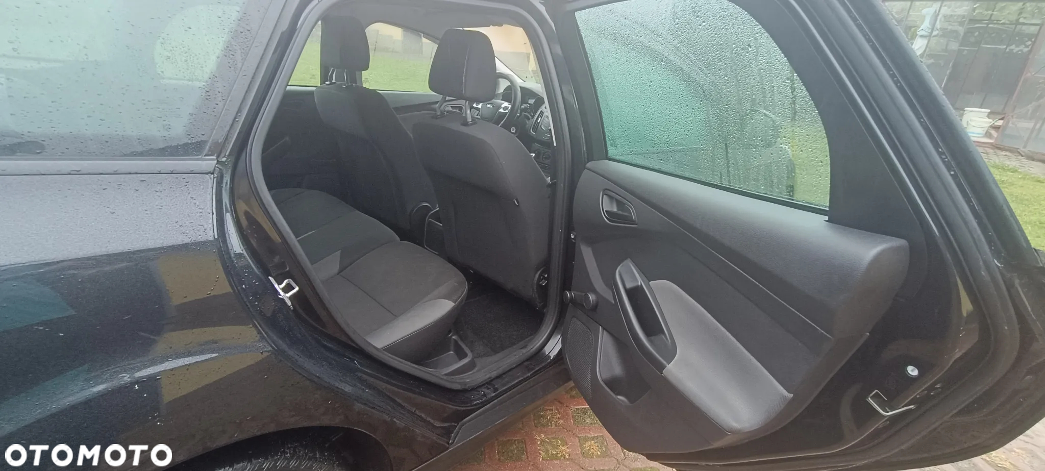 Ford Focus 1.0 EcoBoost Ambiente - 14