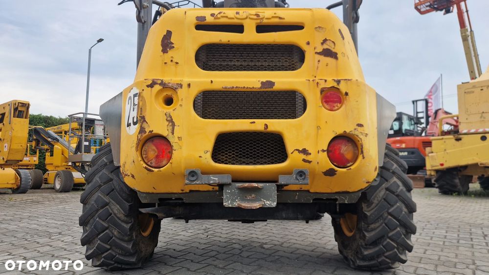 Ausa D 350 AHG - 17