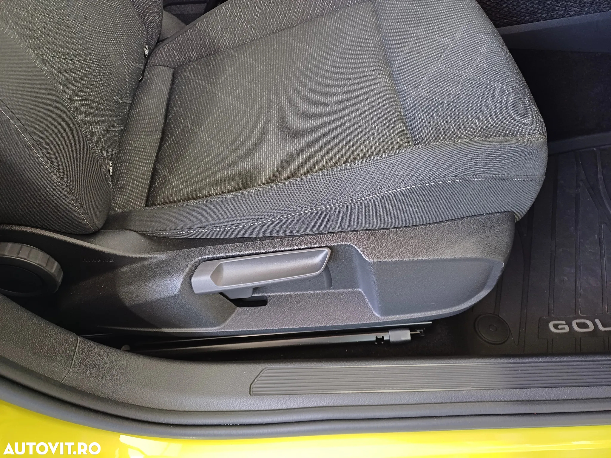 Volkswagen Golf 1.5 TSI Life - 30