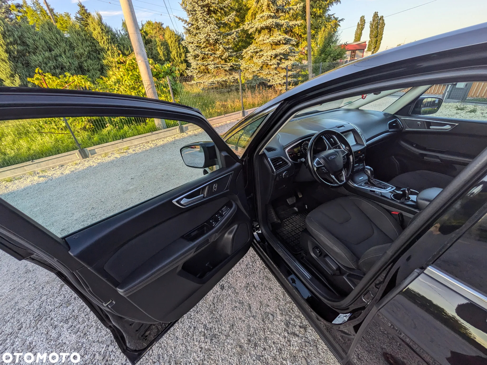 Ford S-Max - 19
