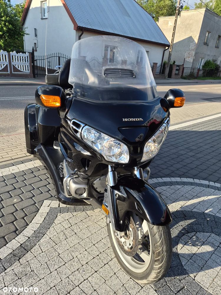 Honda GL - 7