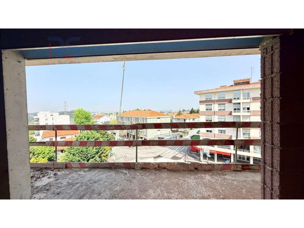 t2 terraço garagem fechada - Grande imagem: 2/67