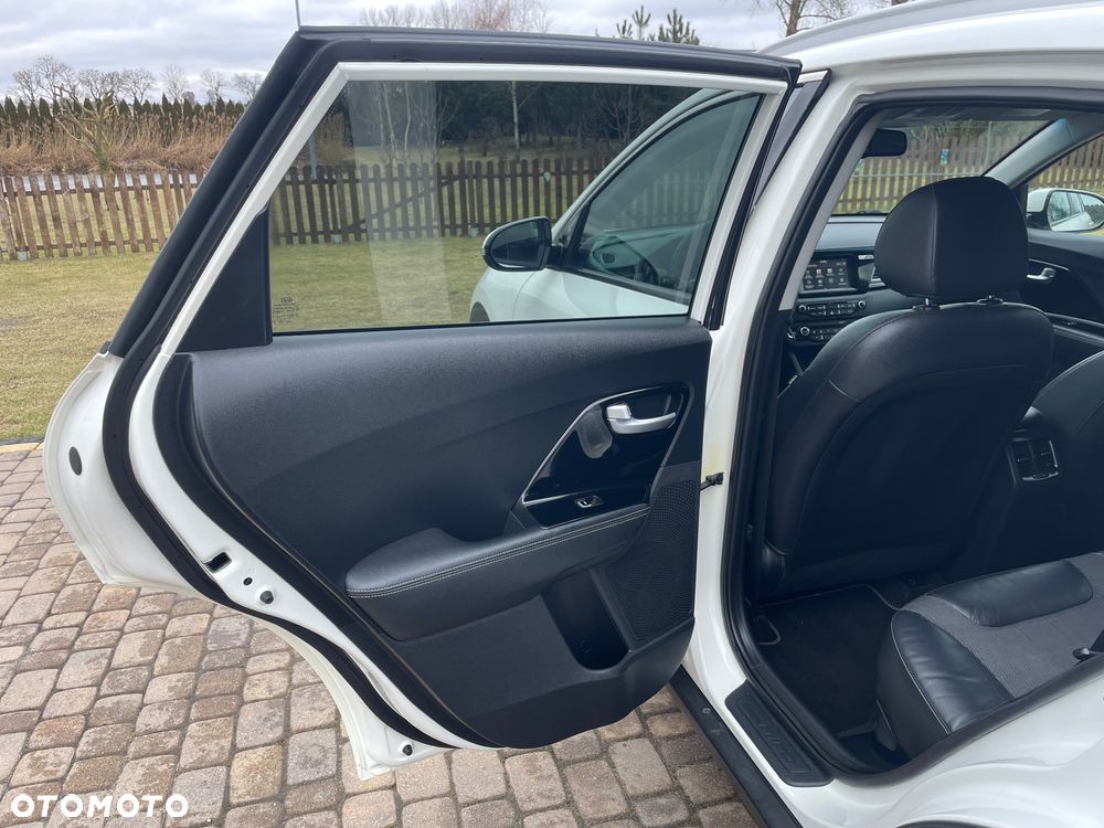 Kia Niro - 39