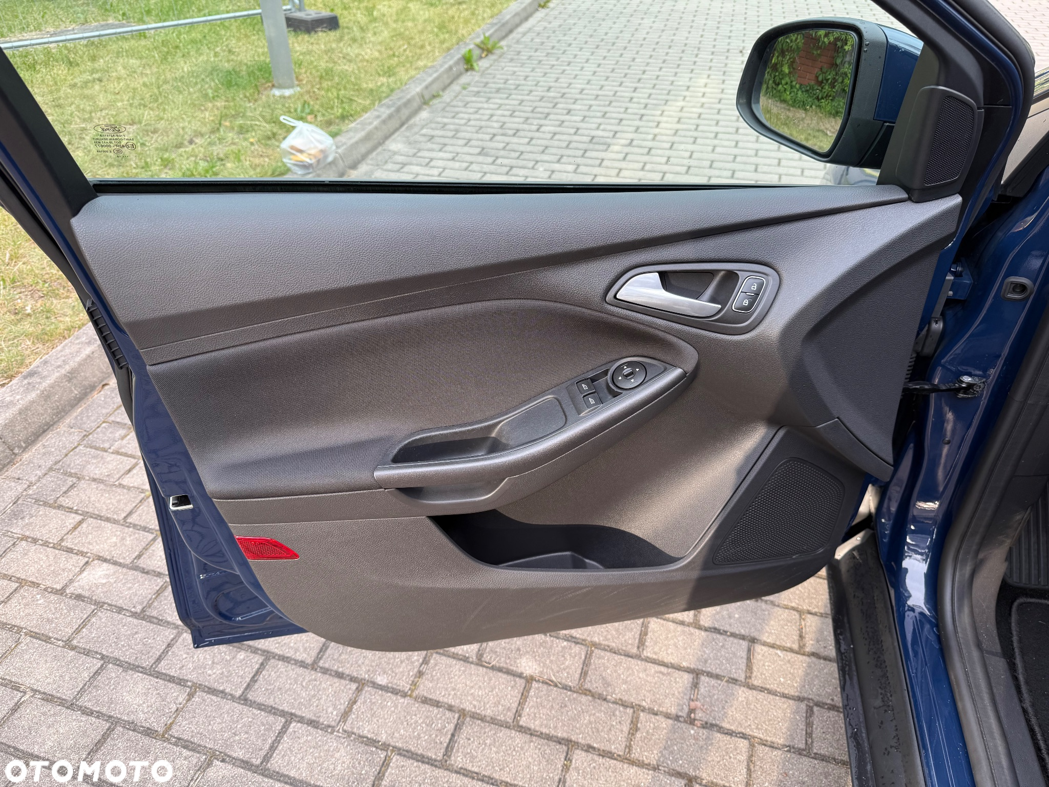 Ford Focus - 25