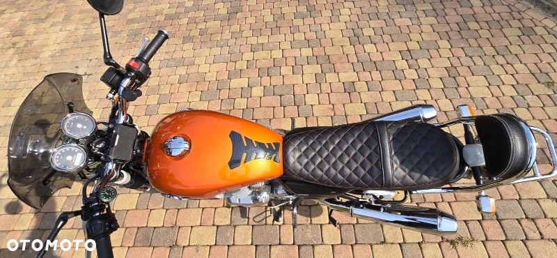 Royal Enfield Interceptor - 2