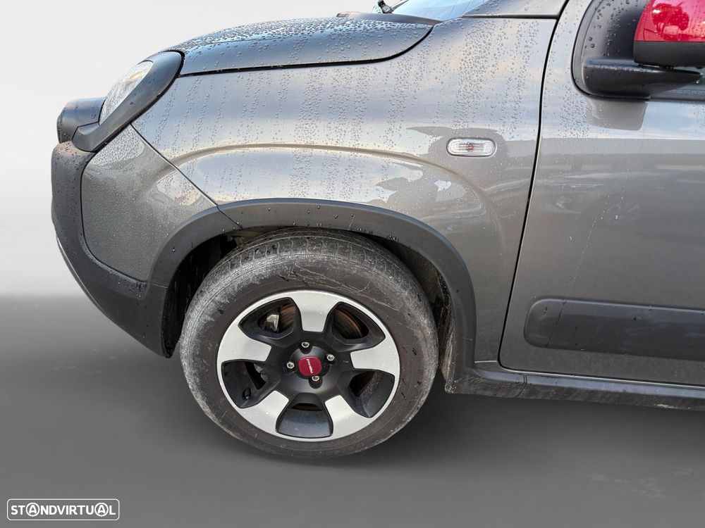 Fiat Panda 1.0 Hybrid (RED) — fotografia 14