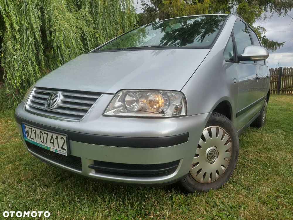 Volkswagen Sharan 2.0 Trendline - 1