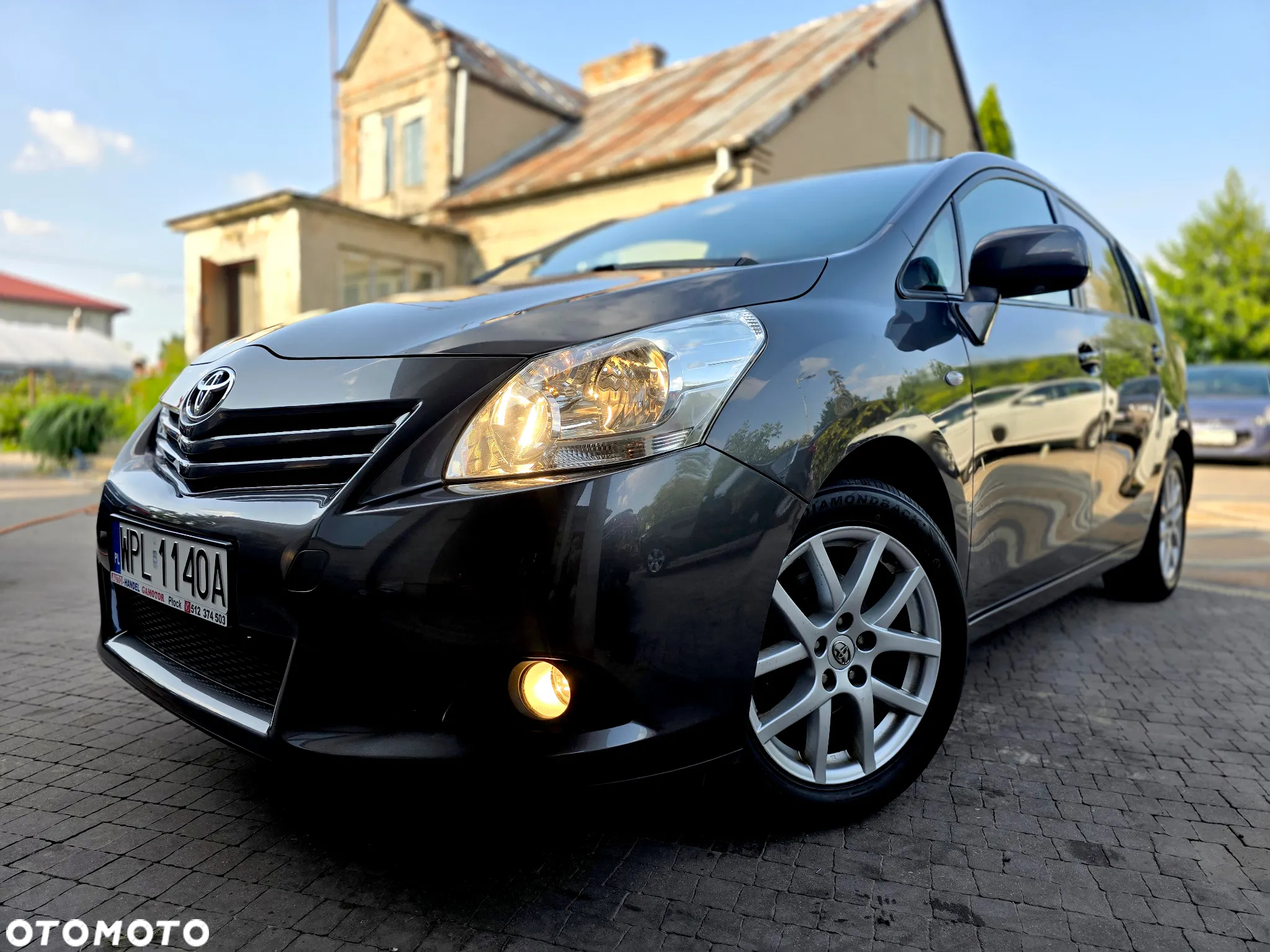 Toyota Verso - 3