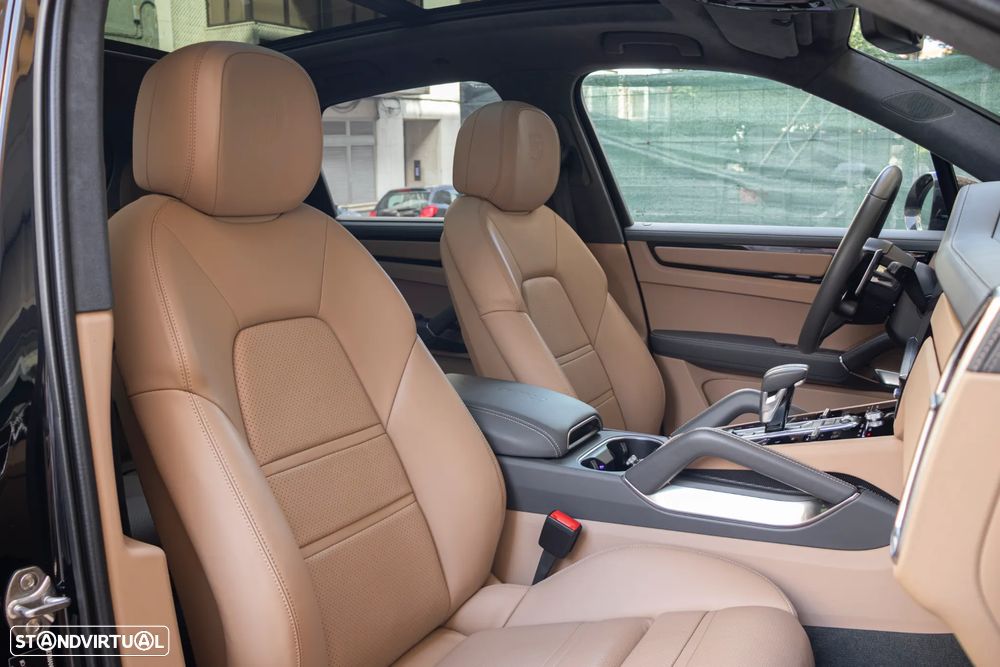 Porsche Cayenne Turbo S E-Hybrid — fotografia 44