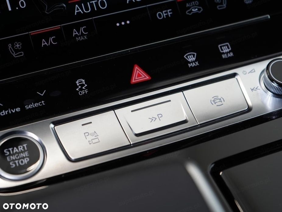Audi Q8 - 14