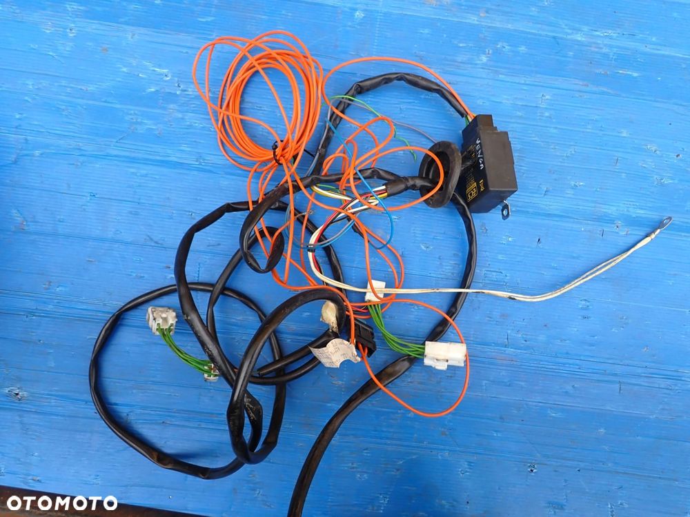 KIA VENGA 09- HAK HOLOWNICZY - 5