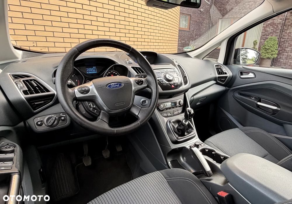 Ford Grand C-MAX 2.0 TDCi Titanium - 26