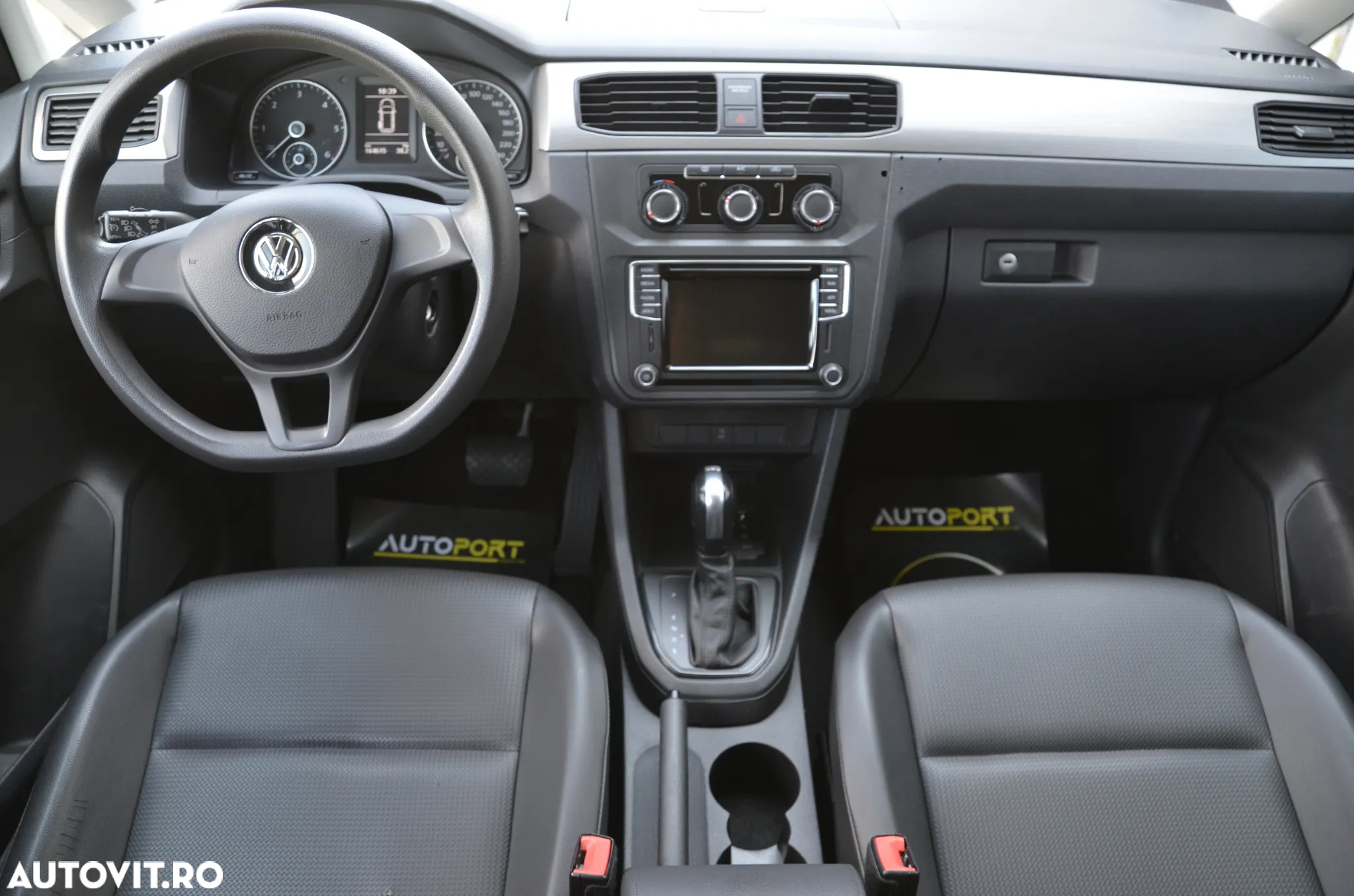 Volkswagen Caddy Maxi 2.0 TDI 90 kW DSG - 12