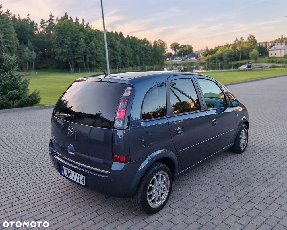Opel Meriva - 11