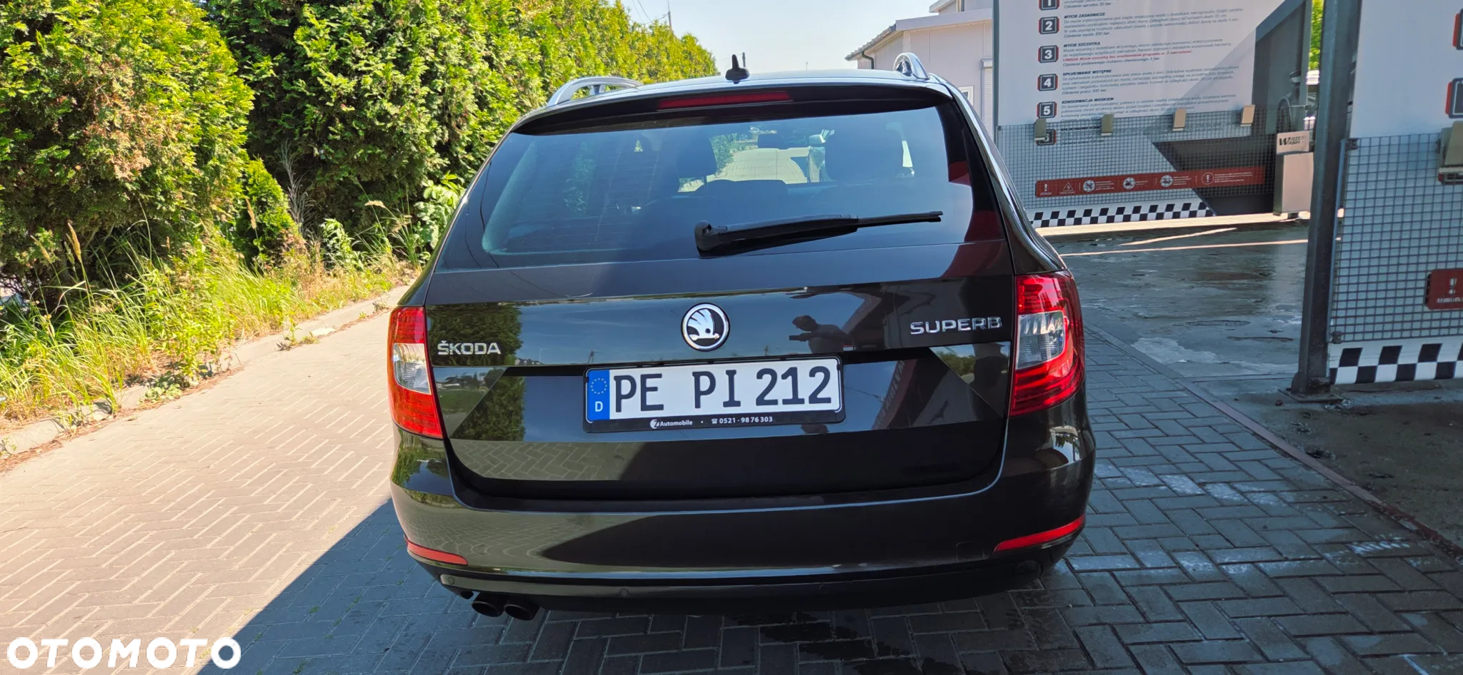 Skoda Superb 2.0 TDI Business DSG - 11