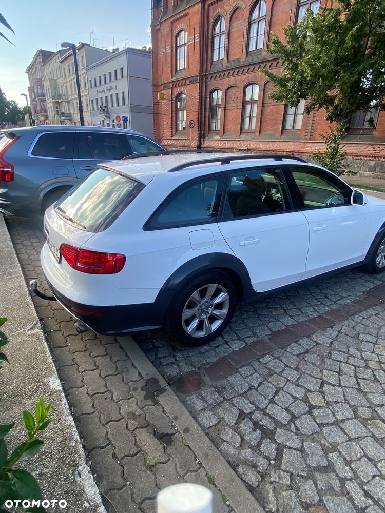 Audi A4 Allroad 2.0 TFSI Quattro S tronic - 4