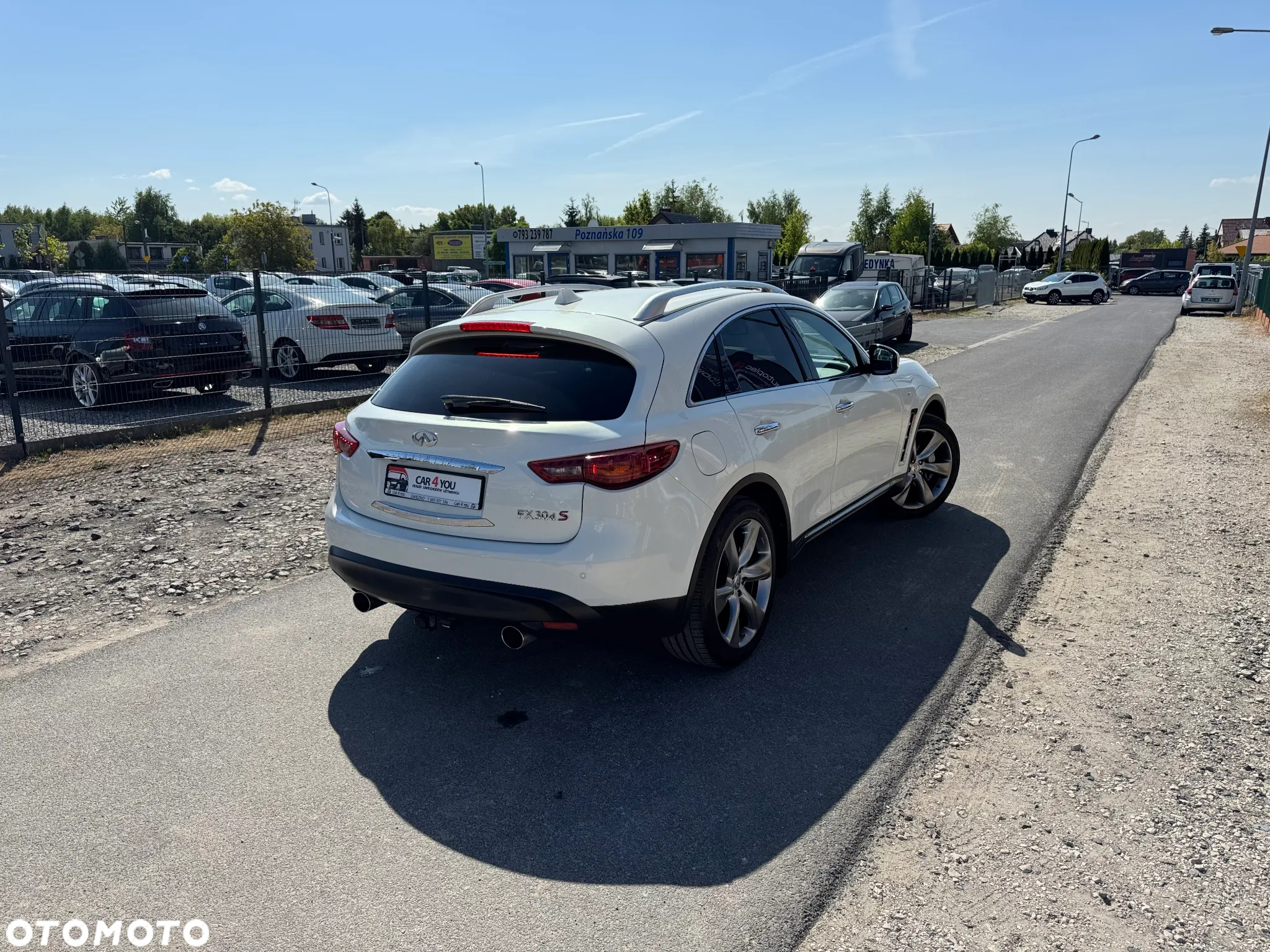 Infiniti FX FX30d AWD S - 35