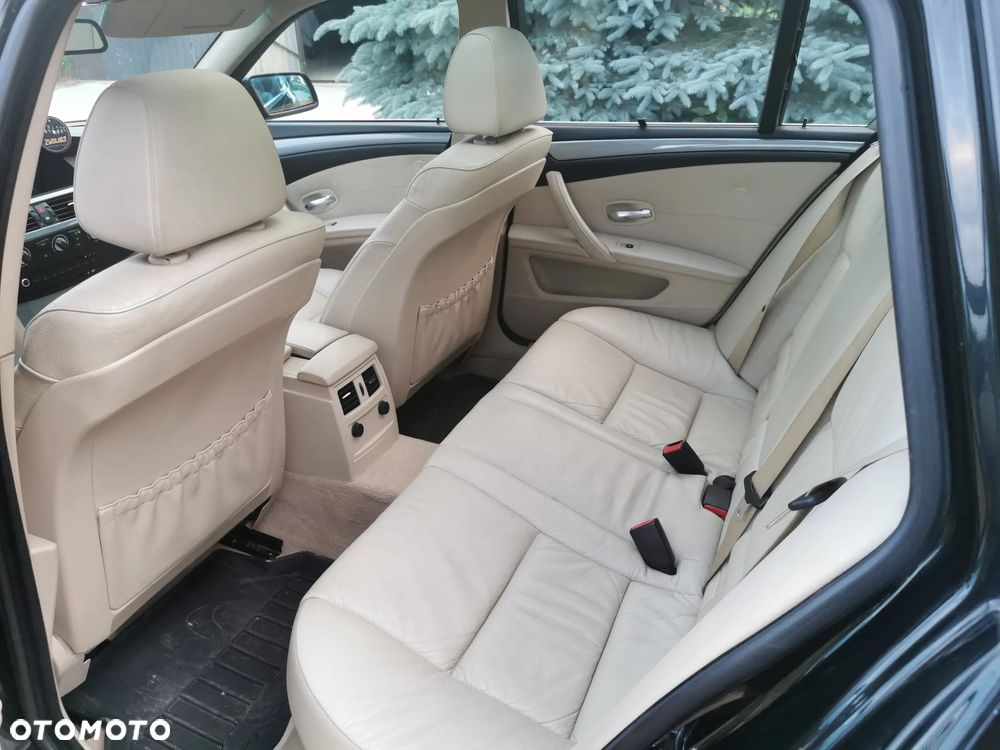 BMW Seria 5 - 16