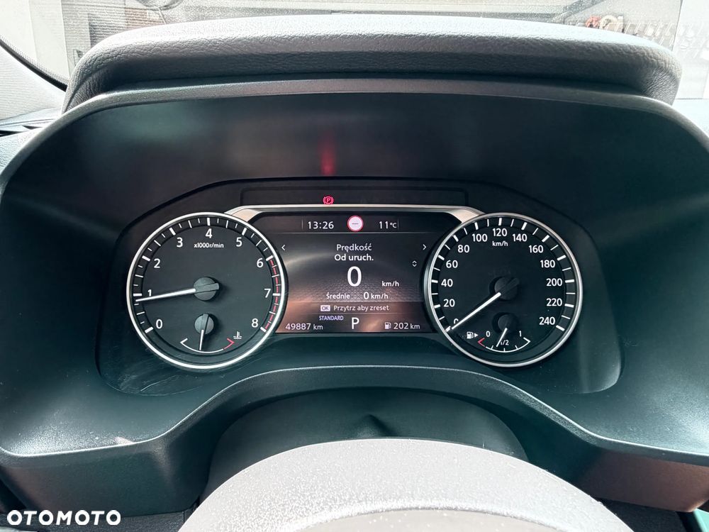 Nissan Qashqai 1.3 DIG-T N-Connecta DCT - 23