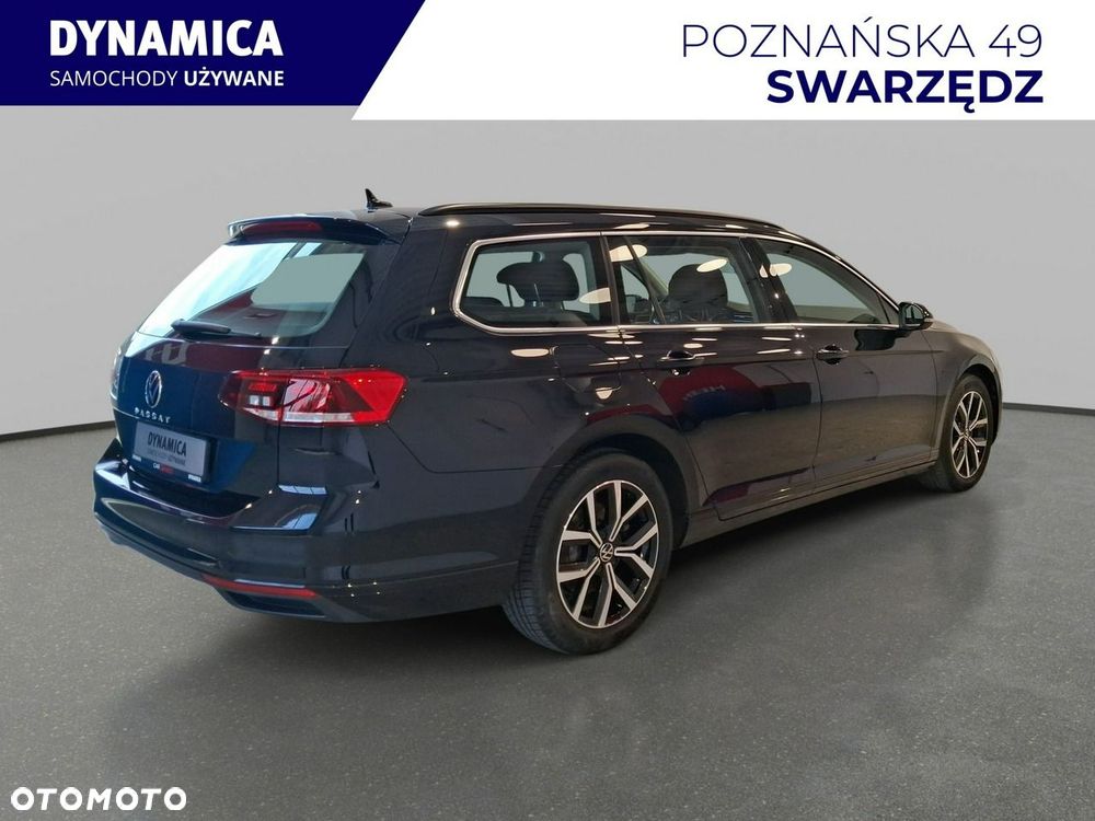 Volkswagen Passat Variant - 9