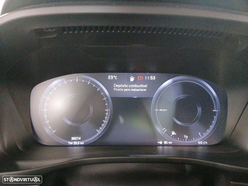 Volvo XC 40 1.5 T4 PHEV Essential - 6