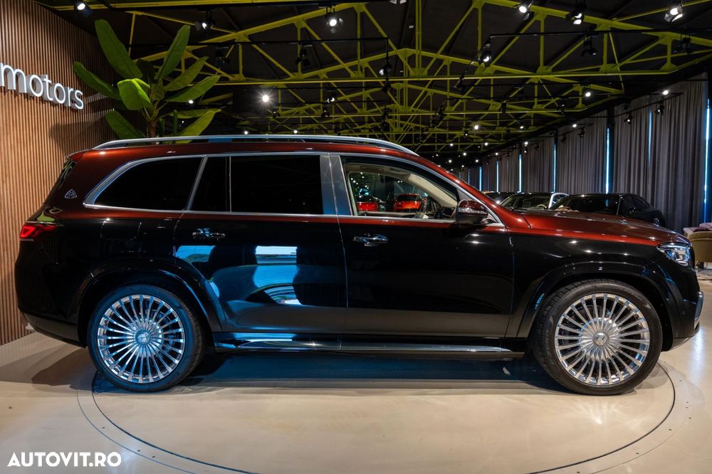 Mercedes-Benz GLS - 10