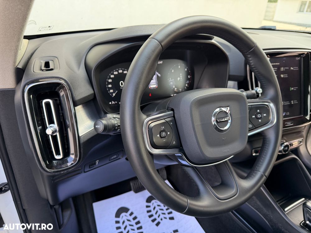 Volvo XC 40 D3 Momentum - 6